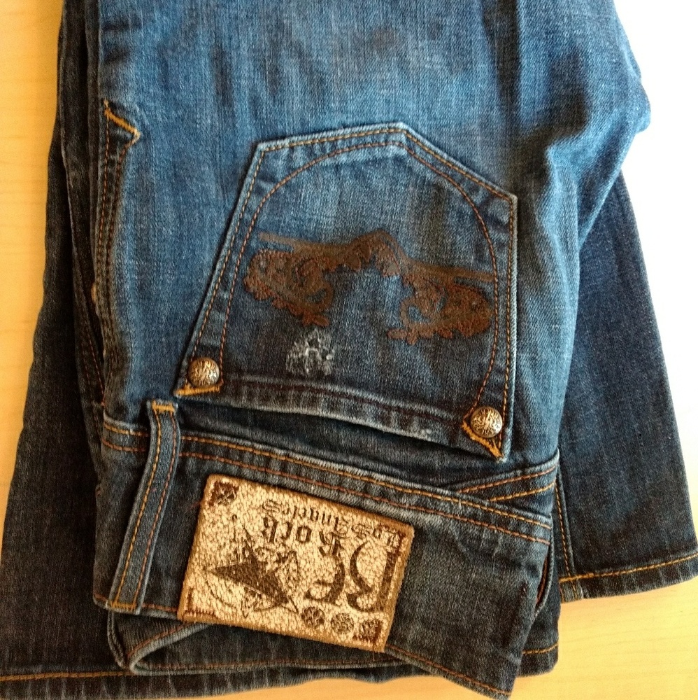 Distressed Jeans - Picture 2 of 2